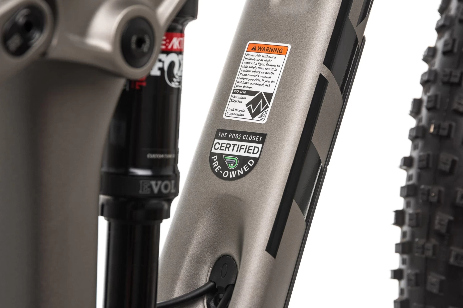 Trek Fuel EX 9.8 Mountain Bike - 2018, 15.5" 3 Trek Fuel EX 9.8 Mountain Bike - 2018, 15.5" - Image 3