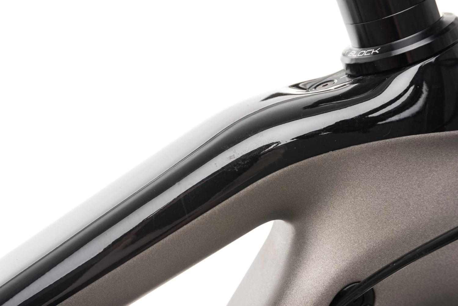 Trek Fuel EX 9.8 Mountain Bike - 2018, 15.5" 8 Trek Fuel EX 9.8 Mountain Bike - 2018, 15.5" - Image 8