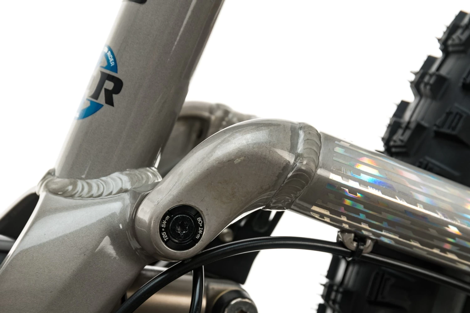 GT Sensor Expert Mountain Bike - 2016, Small 9 GT Sensor Expert Mountain Bike - 2016, Small - Image 9