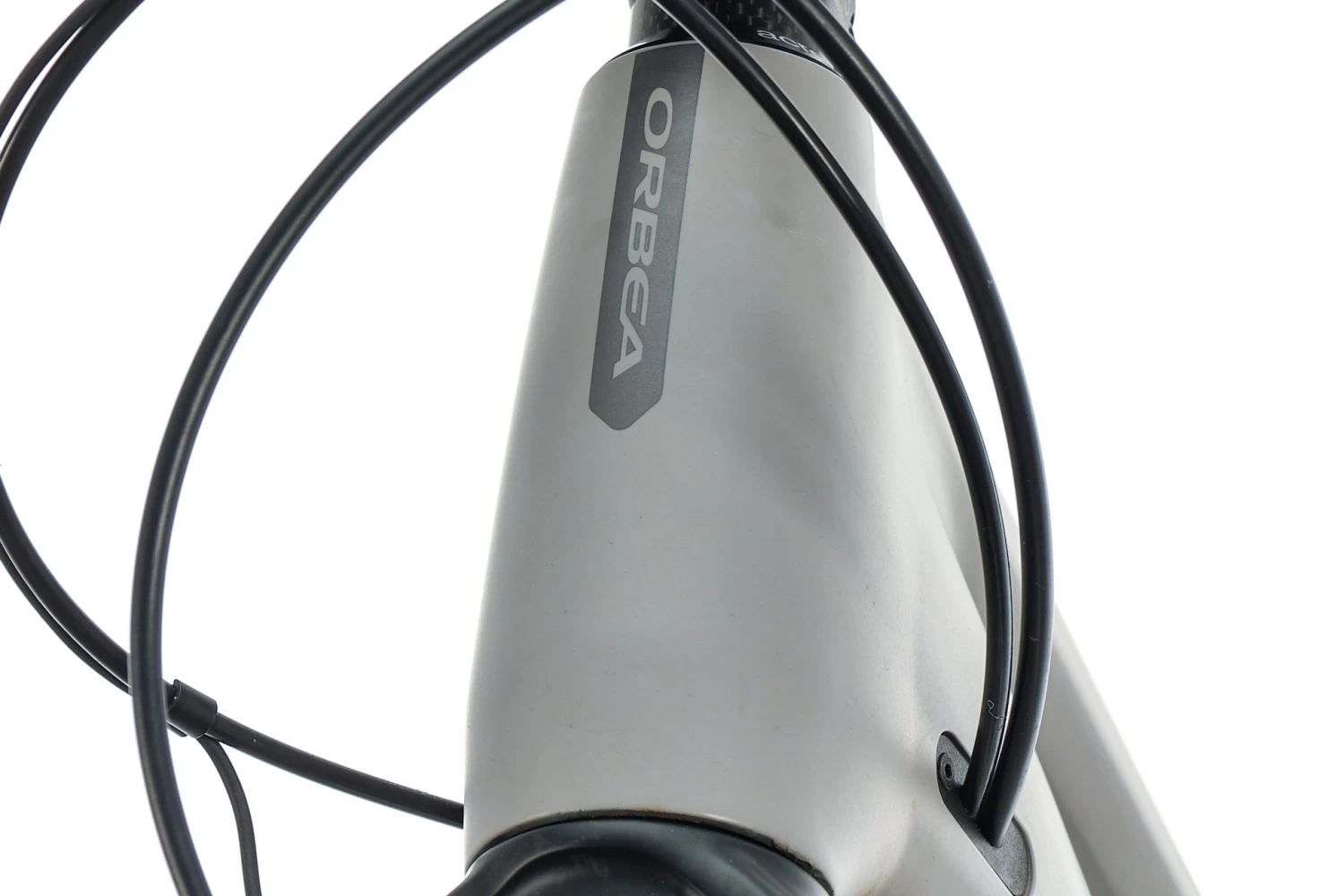 Orbea Rise H10 20mph Mountain E-Bike - 2022, X-Large 8 Orbea Rise H10 20mph Mountain E-Bike - 2022, X-Large - Image 8