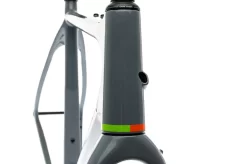 OPEN WI.DE. Medium Frameset -Pro Cycling Shop FGR10134 PH3 04 scaled