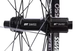 Dt-swiss DT Swiss EB1550 / Pivot Alloy Tubeless 27.5" Wheelset -Pro Cycling Shop WMT10791 RJ 04 scaled