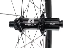 Reynolds® Reynolds Blacklabel Enduro 289 W/ I9 Hubs Carbon Tubeless 27.5" Wheelset 12 Reynolds® Reynolds Blacklabel Enduro 289 W/ I9 Hubs Carbon Tubeless 27.5" Wheelset -Pro Cycling Shop WMT12451 PH3 03 scaled