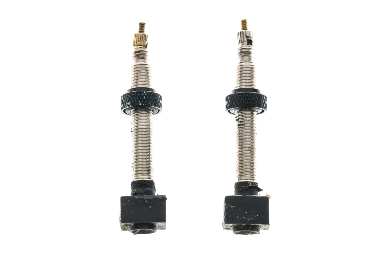 Reynolds® Reynolds Blacklabel Enduro 289 W/ I9 Hubs Carbon Tubeless 27.5" Wheelset 7 Reynolds® Reynolds Blacklabel Enduro 289 W/ I9 Hubs Carbon Tubeless 27.5" Wheelset - Image 7