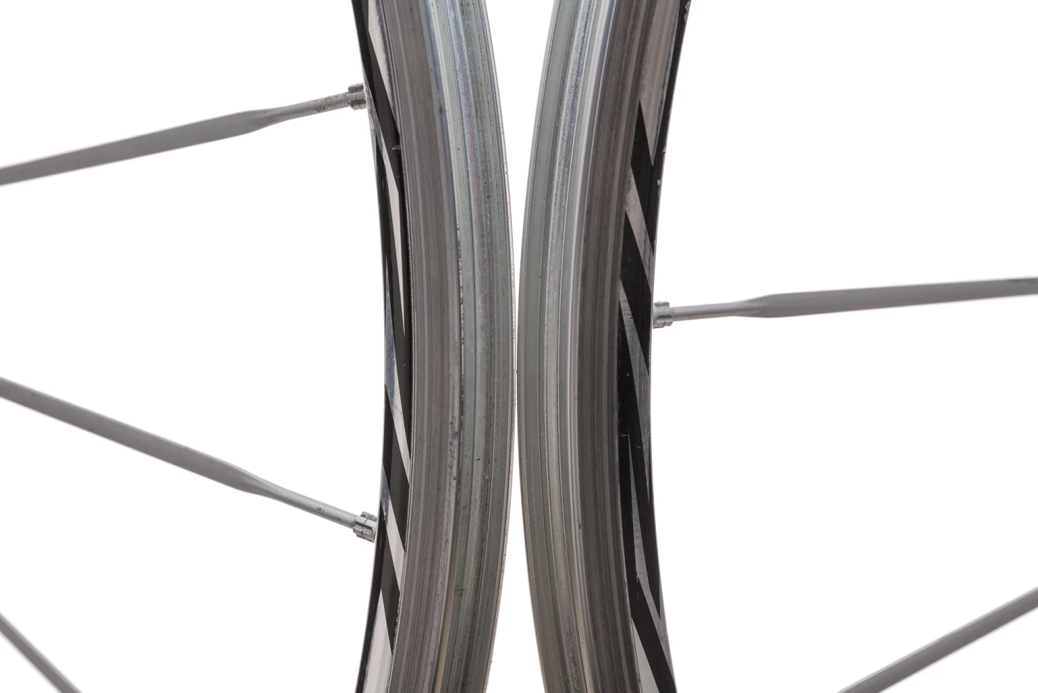 Mavic Ksyrium SL Aluminum Clincher 700c Wheelset 5 Mavic Ksyrium SL Aluminum Clincher 700c Wheelset - Image 5